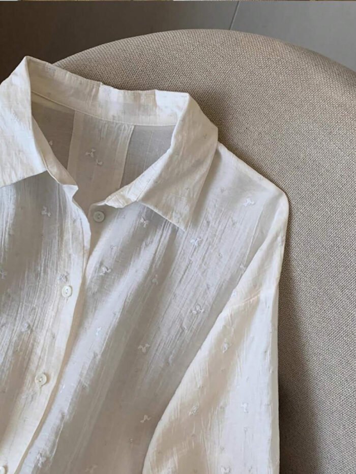 ⁦قميص نسائي فضفاض مع اربطة امامية⁩ - الصورة ⁦5⁩