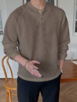 ⁦تي شيرت رجالي بأكمام طويلة⁩ - الصورة ⁦12⁩